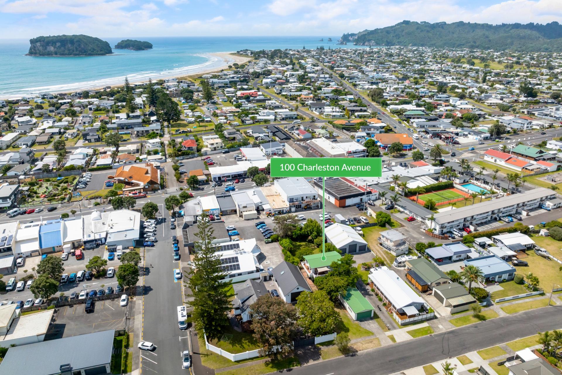 100 Charleston Avenue, Whangamata