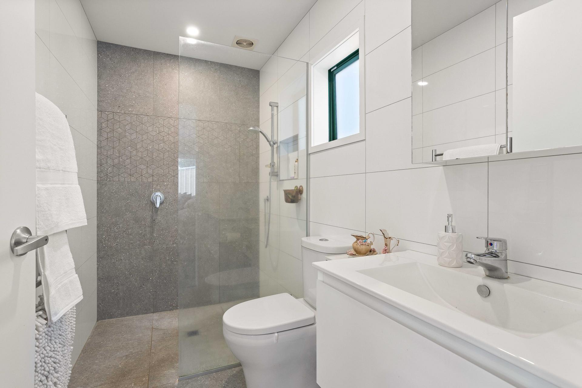 100 Exeter Road, Whangamata