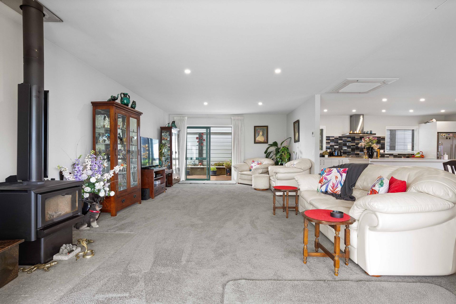 100 Exeter Road, Whangamata