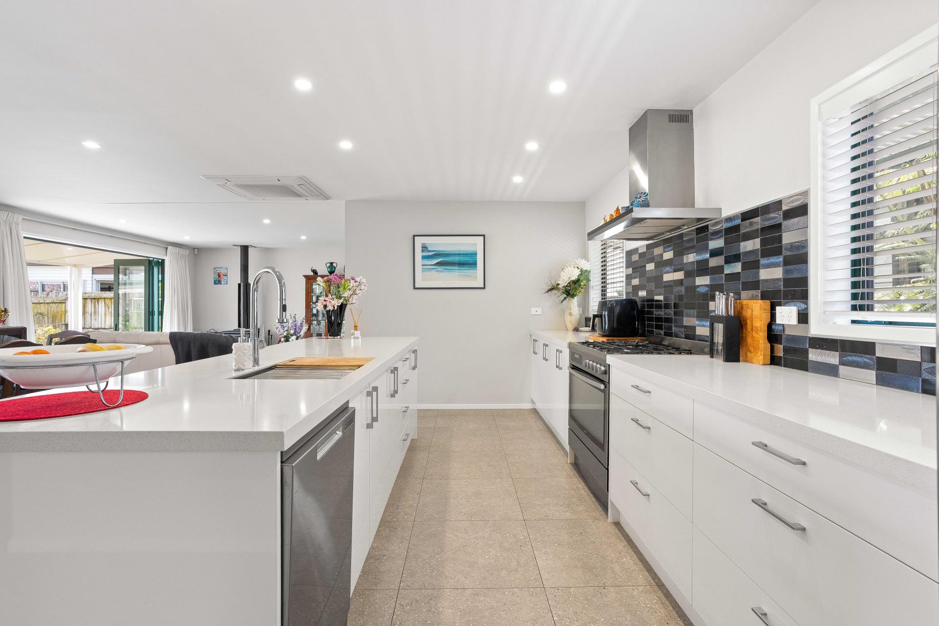 100 Exeter Road, Whangamata