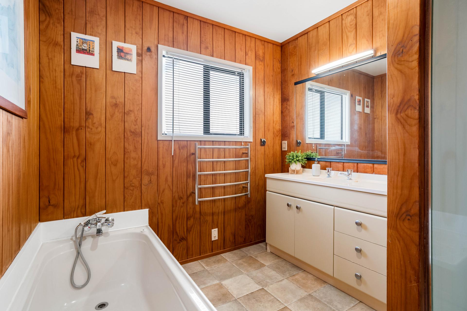 409 Onemana Drive, Onemana