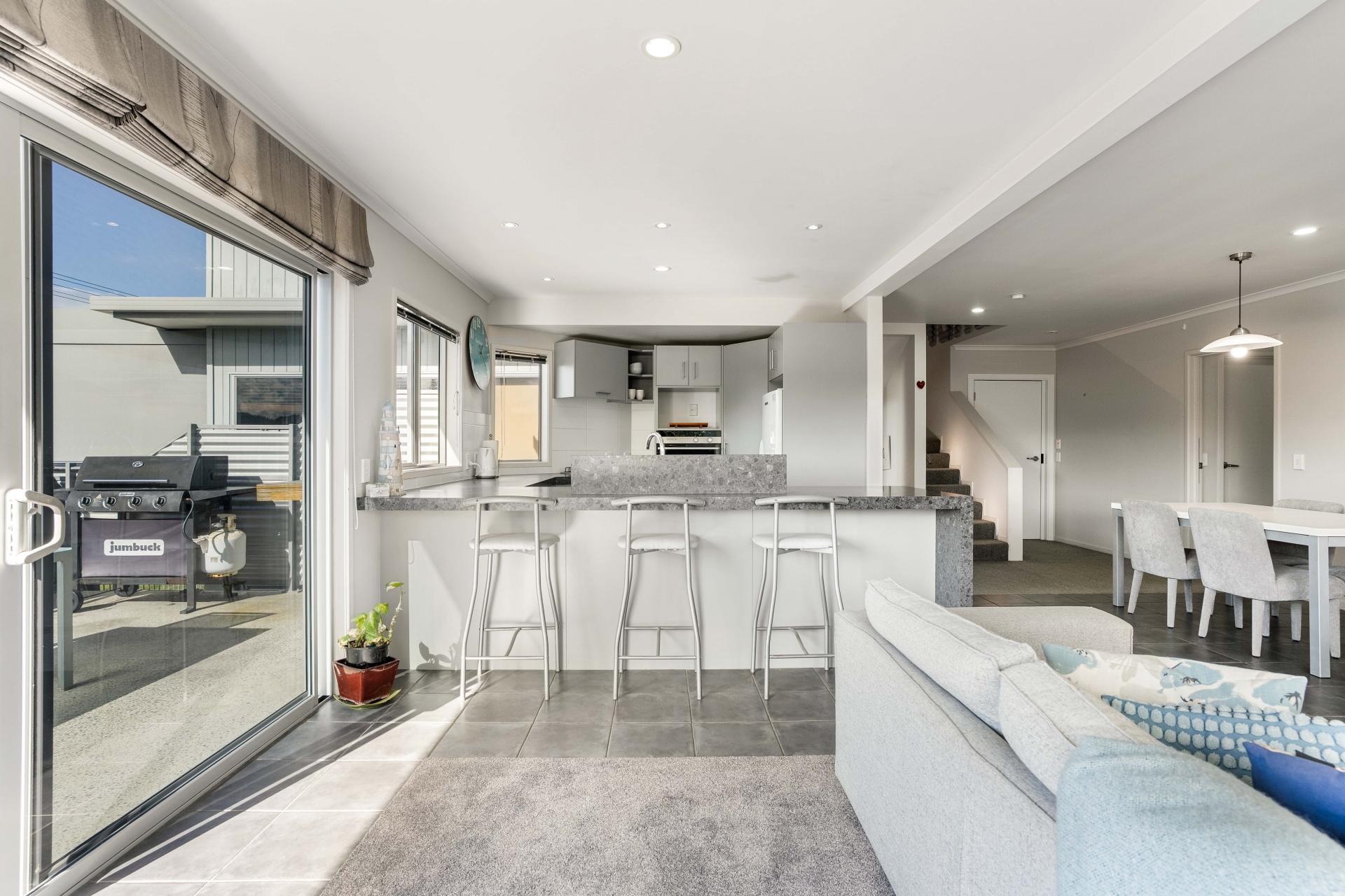 112 Short Road, Whangamata