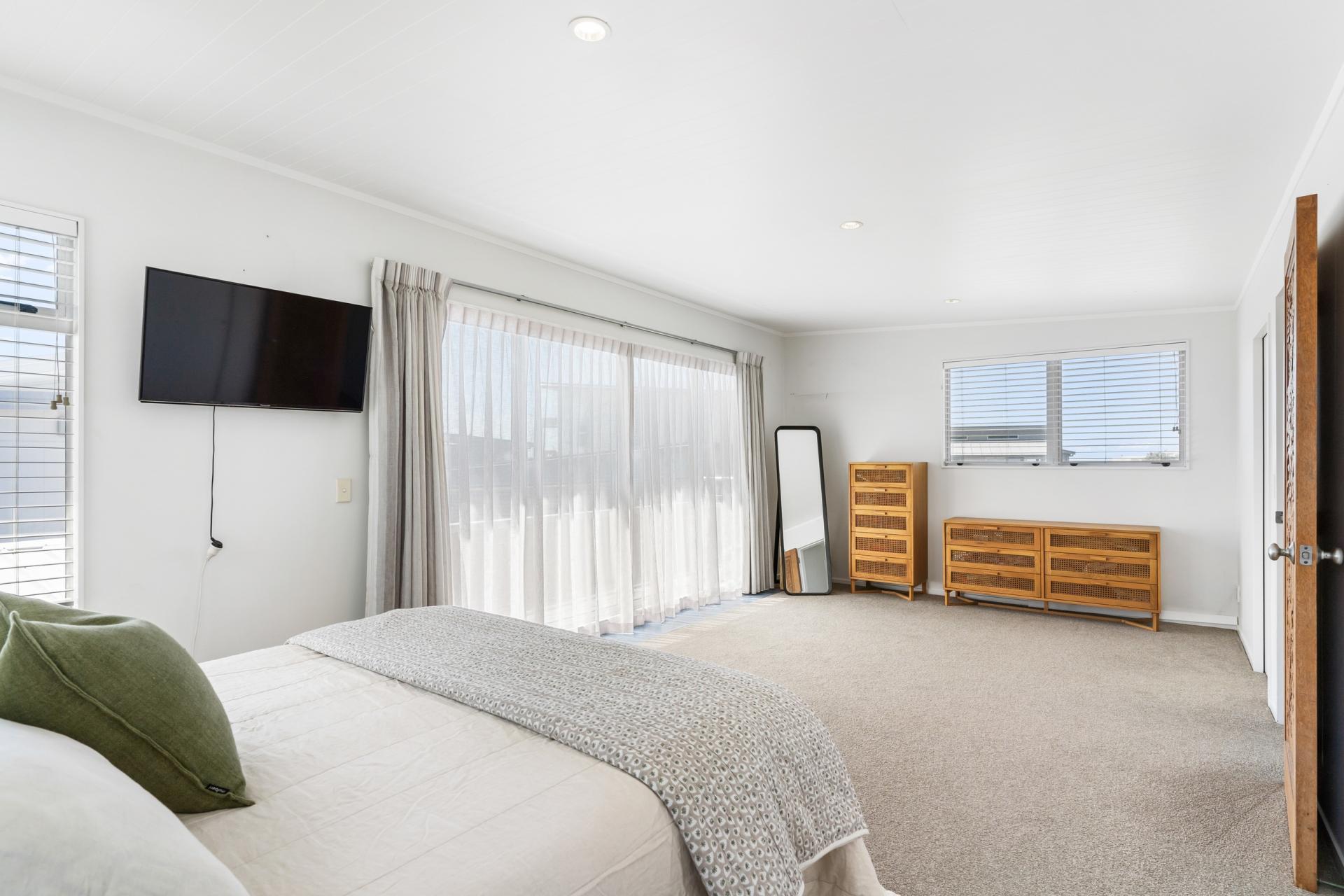 106 Saint Patricks Row, Whangamata